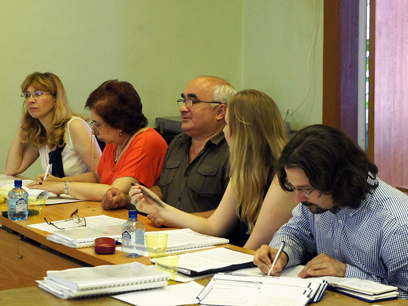 Члены ГЭК: секретарь ГЭК Антонова О.Е.; доцент кафедры НТЭДА Новосельская Ю.И.; зав.кафедрой НТЭДА, д.и.н., проф.Илизаров С.С.; старший преподаватель кафедры НТЭДА, к.и.н., Чичуга М.А.; доцент кафедры НТЭДА, к.и.н., Кюнг П.А. Члены ГЭК: секретарь ГЭК Антонова О.Е.; доцент кафедры НТЭДА Новосельская Ю.И.; зав.кафедрой НТЭДА, д.и.н., проф.Илизаров С.С.; старший преподаватель кафедры НТЭДА, к.и.н., Чичуга М.А.; доцент кафедры НТЭДА, к.и.н., Кюнг П.А.